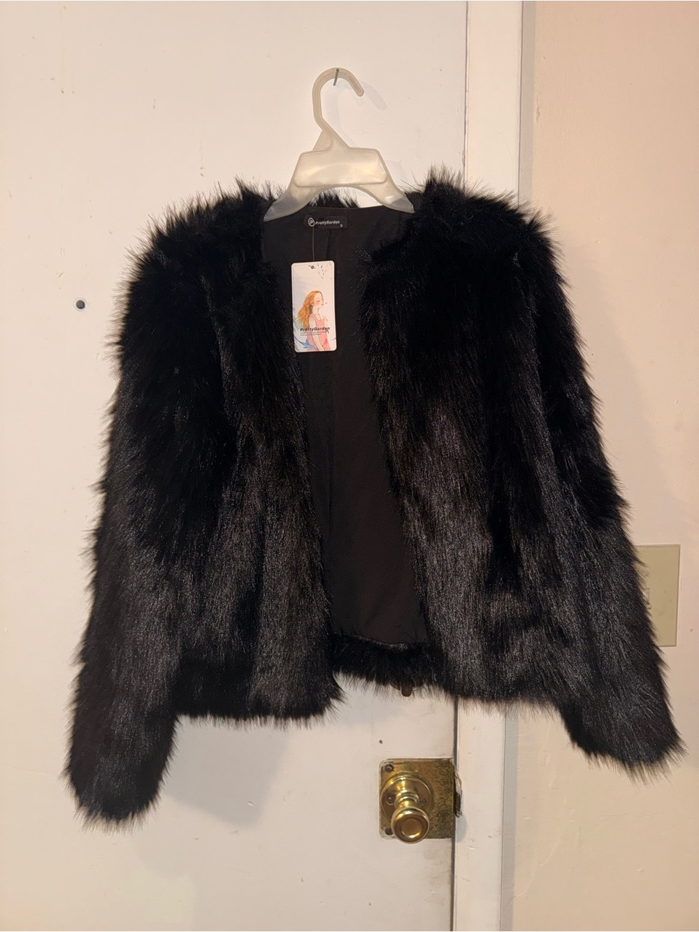 Elegant Black Faux Fur Teddy Jacket